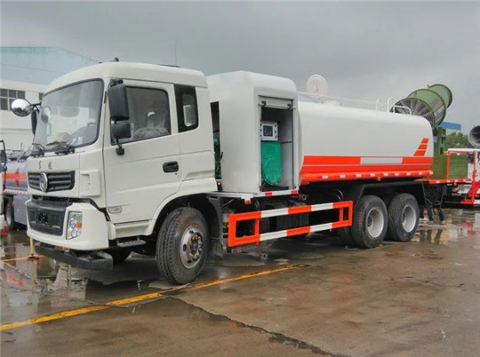 新品下線！華全110千瓦霧炮車專用燃氣發電機組已發貨